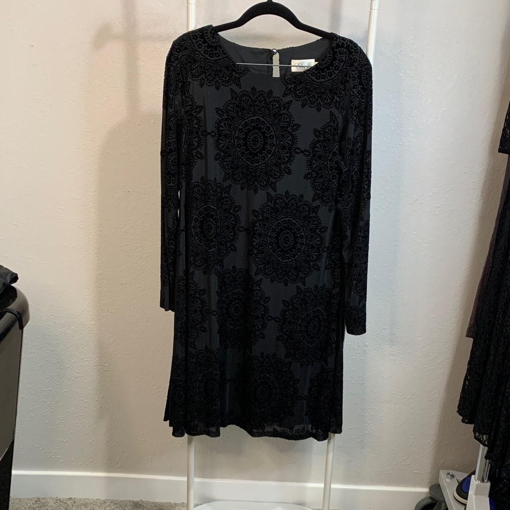 Eliza J Black Floral Lace Long‎ Sleeve Dress